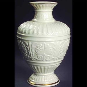 Lenox Vase “Athenian” Collection 9.25” Tall
